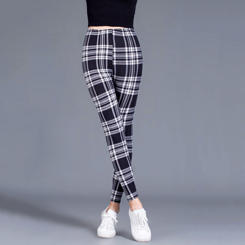 Thin cropped cotton flanal leggings